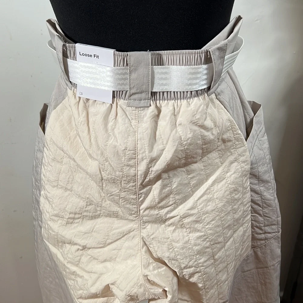 Nike Air Jordan Cozy quilted belted pants - Picture 8 of 9